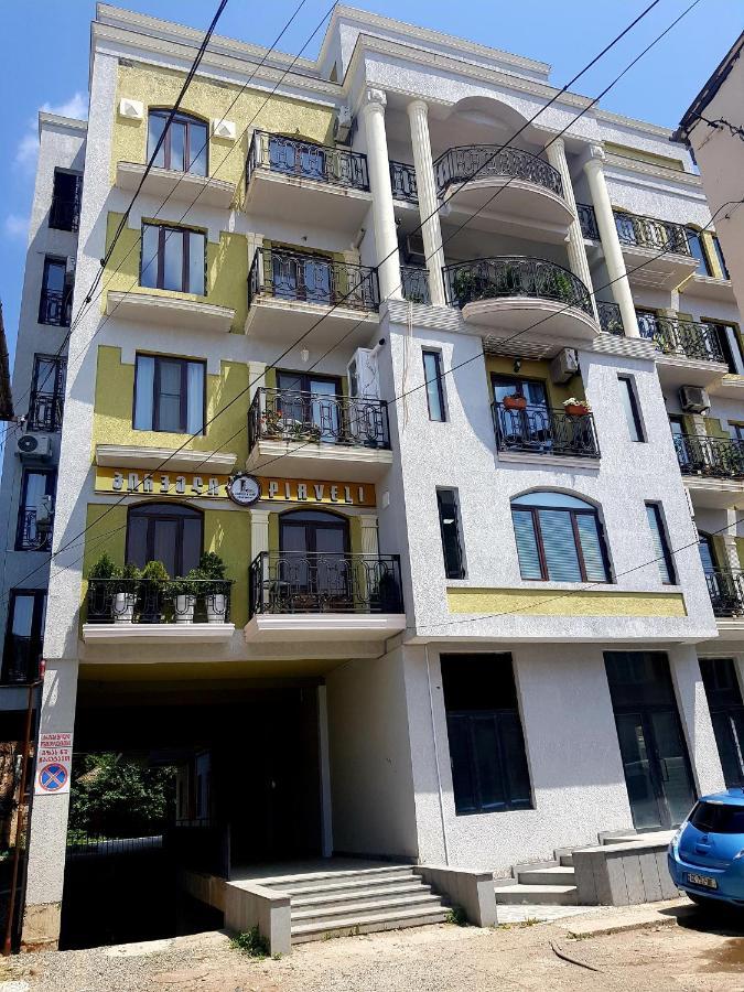Central City Kutaisi Bagian luar foto