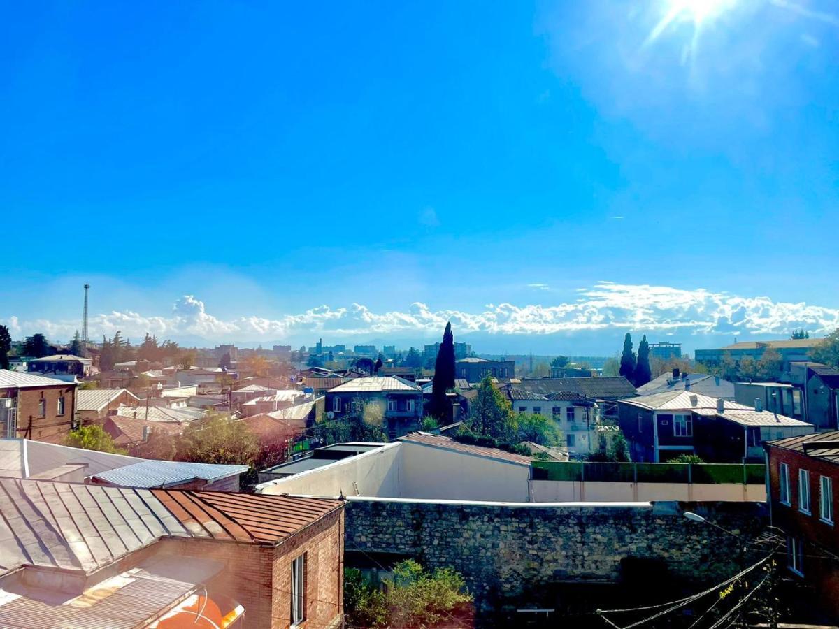 Central City Kutaisi Bagian luar foto